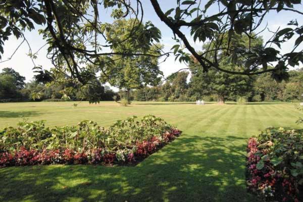 Grovefield House Hotel Slough Eksteriør bilde