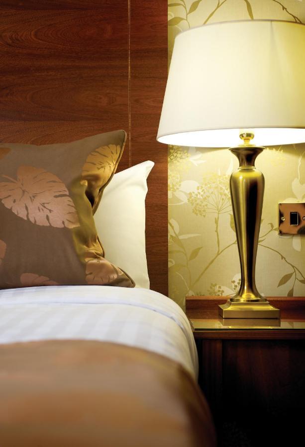 Grovefield House Hotel Slough Eksteriør bilde